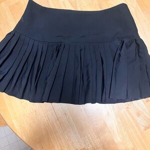 Elegant Black Pleated mini Skirt